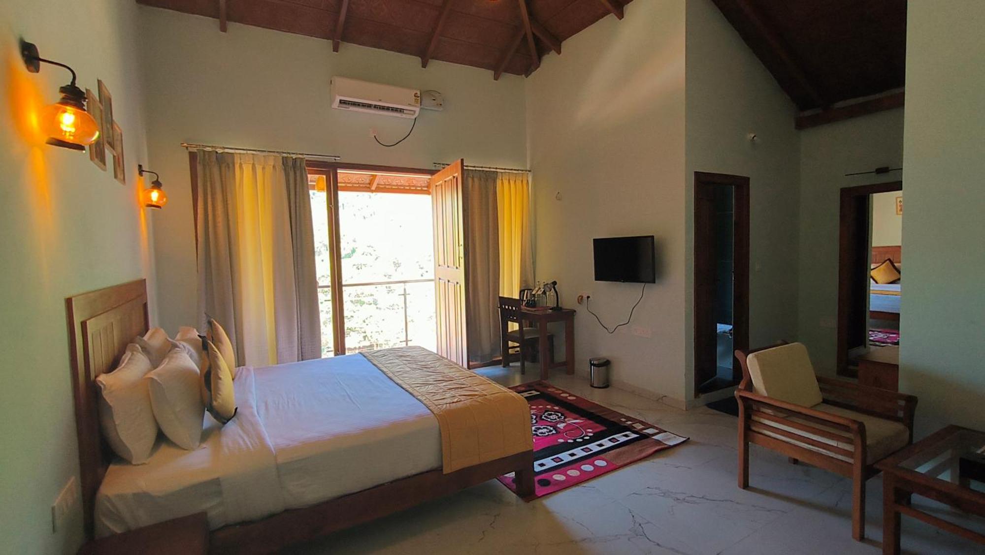 Hill Crest Resort - Coorg ماديكيري المظهر الخارجي الصورة