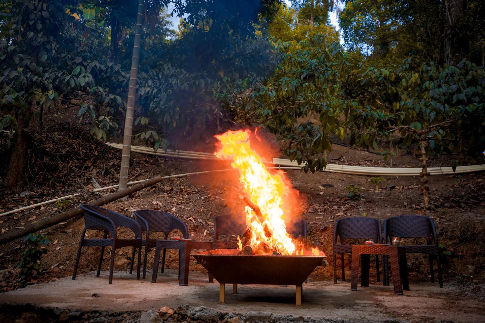 Hill Crest Resort - Coorg ماديكيري المظهر الخارجي الصورة