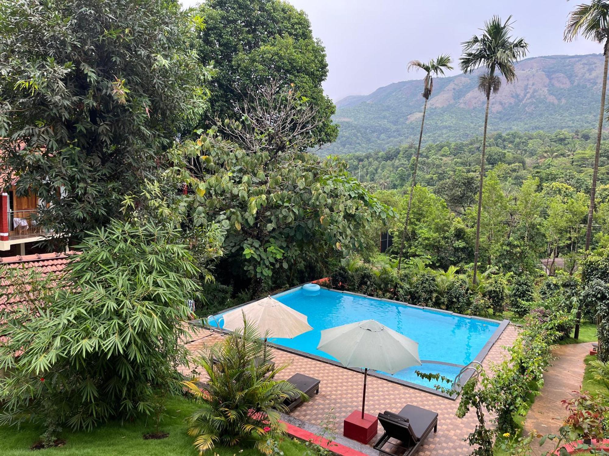 Hill Crest Resort - Coorg ماديكيري المظهر الخارجي الصورة